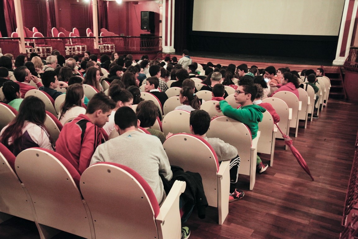 Teatro Salón Cervantes durante la proyección de Idiomas en Corto (Inglés)