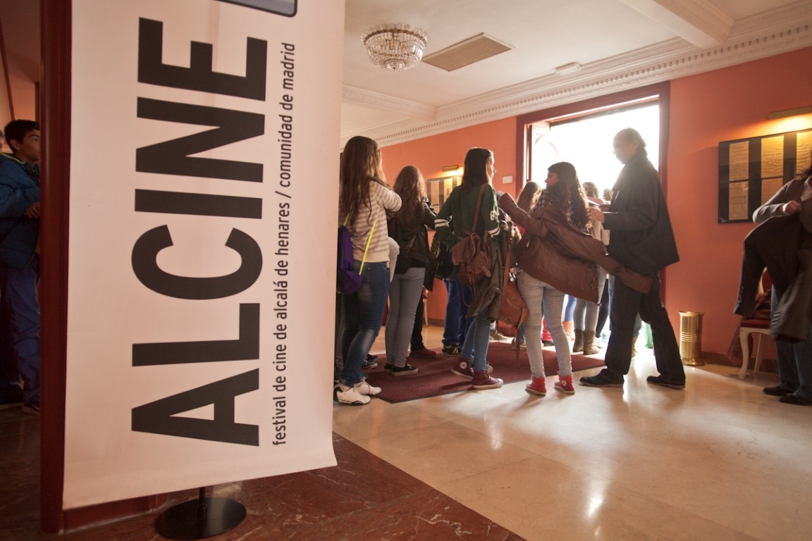 Teatro Salón Cervantes durante la proyección de Idiomas en Corto (Inglés)