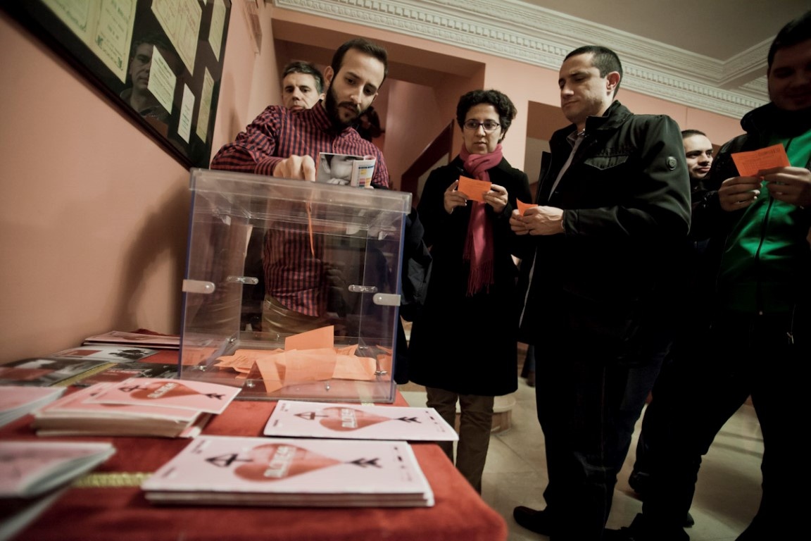 Votando Certamen Nacional